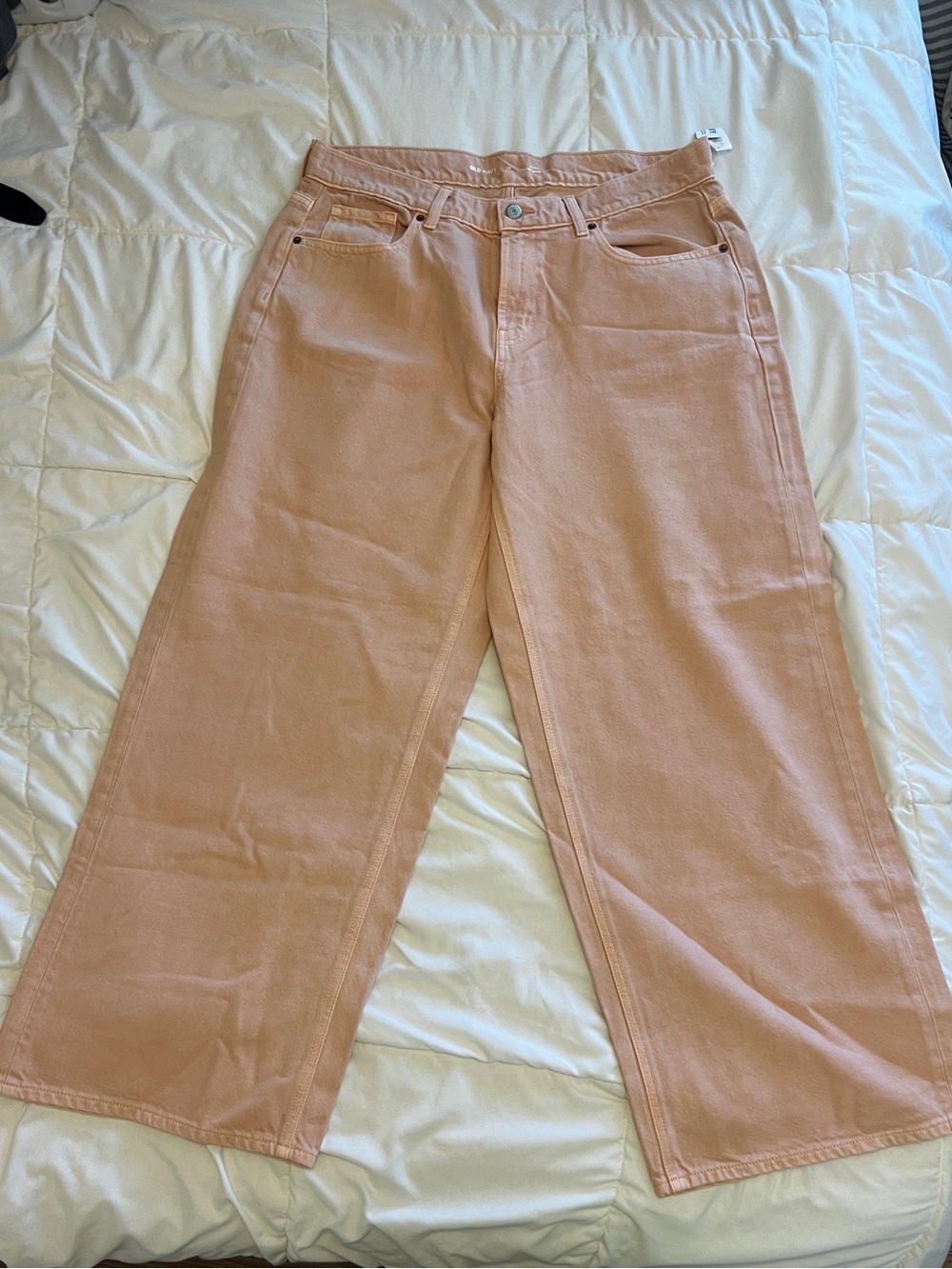 NWT Old Navy Women's Wide Leg Jeans in Peach